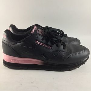 Reebok Classic SE womens leather shoes lace up sneakers black size 8